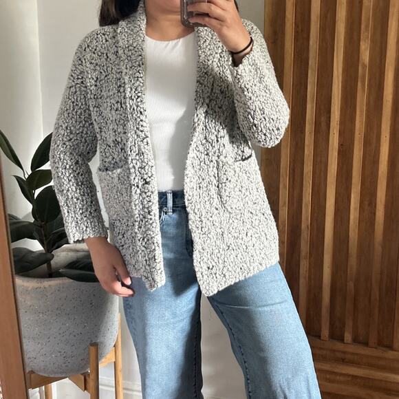 Vince Collared‎ Buttoned Front Sweater Jacket. XS - Picture 13 of 14